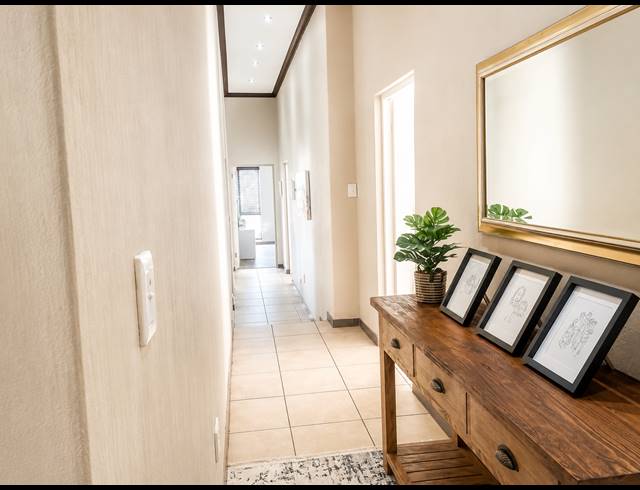 4 BEDROOM HOUSE FOR SALE IN BLUE SADDLE RANCHES
